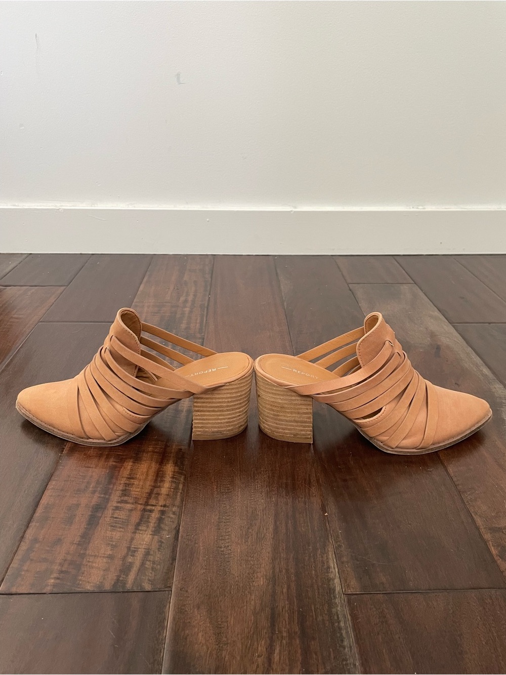 Report Tan Multi-Strap Pointed-Toe Mule Heels size 7